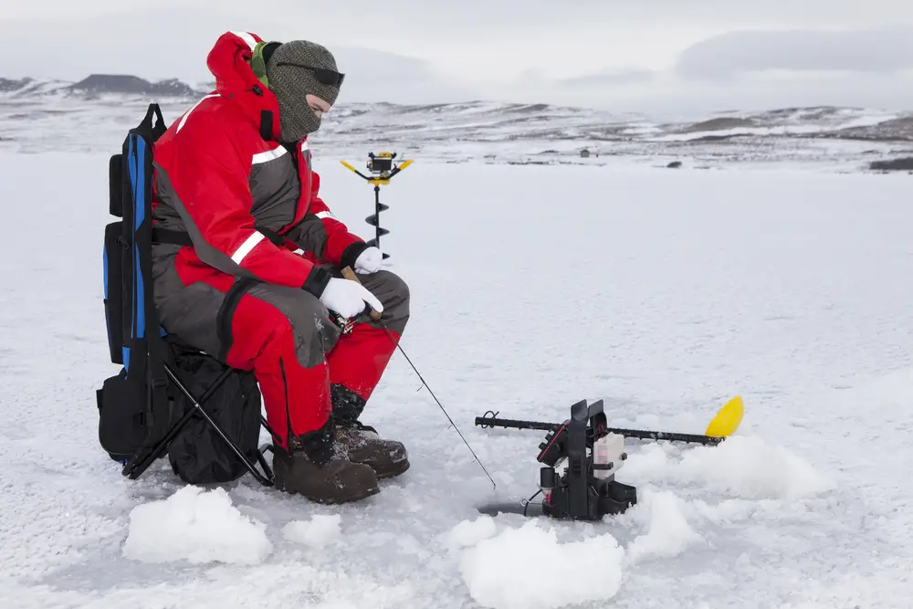 Best Fish Finder and Flashers For Ice Fishing