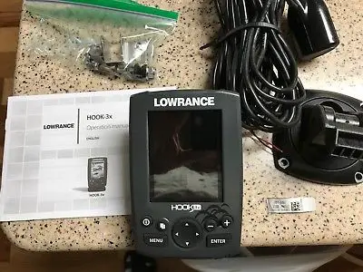 Lowrance-hook-3x-fish-finder